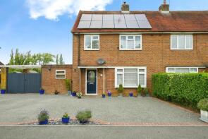 4, Burnham Road, Westcott HP18 0PL