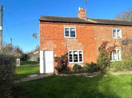 1, Grange Cottage, Halse Road, Brackley NN13 6DY