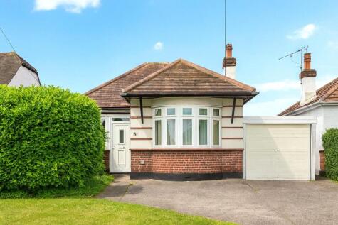 Southend Road, Rochford, Essex, SS4