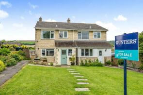 42, Abbots Walk, Dorchester DT2 7JN