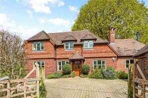 Clements Cottage, Rickmans Lane, Billingshurst RH14 0NT