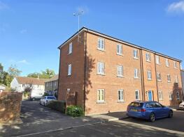 23, Field Close, Sturminster Newton DT10 1QN