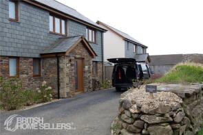 1, Trekerrek Farm, Road From Westmoorgate To Trewint, Altarnun, Launceston PL15 7TG