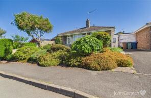 4, Ashtree Close, Little Haywood, Stafford ST18 0NL