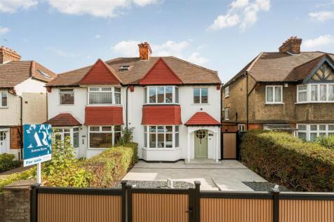 Gunnersbury Lane, London
