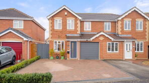 12, Baysdale Grove, Grantham NG31 8QZ