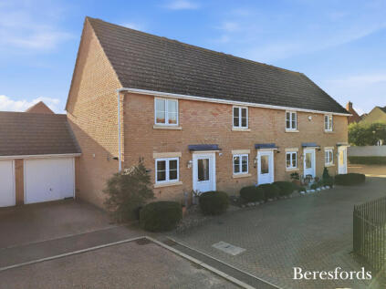 Maple Way, Dunmow, CM6