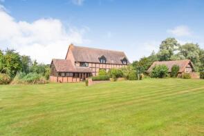 New Barn House, Dunsmore Green, Forthampton, Gloucester GL19 4QE