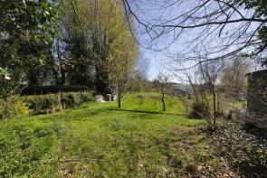 Wrencote, Old Road, East Peckham, Tonbridge TN12 5ET
