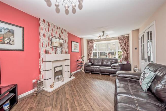 Living Room: