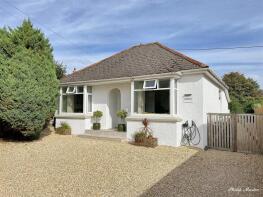 Annesleys, Forth Coth, Truro TR3 6HH
