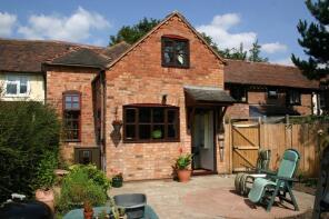 3, The Terrace, B4202 Clows Top, Kidderminster DY14 9PA