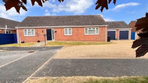 38, Raceys Close, Wisbech PE14 8BT