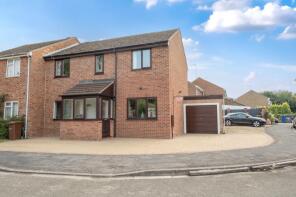 8, Poplar Close, Banbury OX16 9EU