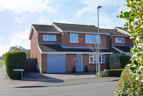 1, Flaxfield Close, Leicester LE6 0EZ
