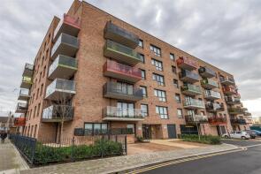 25, 15 Moreno House, Marlowe Road, London E17 3GT