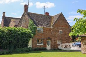 1, The Green, Oakham LE15 9LW