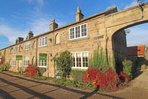 2, Sunnyside, Main Street Rear, Harrogate HG3 3AX