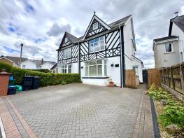 13 Gippeswyk, The Grove, Merthyr Tydfil CF47 8YR