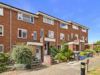 Bellfield, Forestdale, Croydon