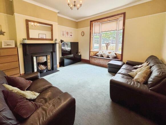 pbox-living_room-339961.jpg