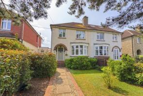 Haere Mai, London Road, Ryarsh, West Malling ME19 5AJ