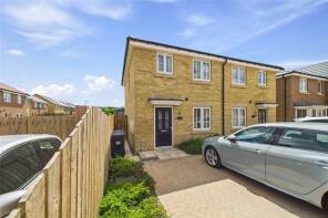 40, Redpath Gardens, Eston, South Bank TS6 9FE
