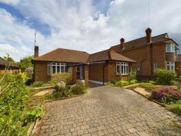 15, Hillcrest Avenue, Chertsey KT16 9RE