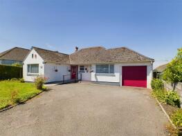 31, Mount Ambrose, Redruth TR15 1NX