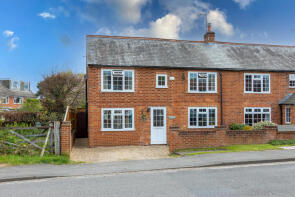 Hunters End, Basingstoke Road, Reading RG7 1QS