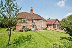 The Farmhouse, Floods Farm, Reading Road, Sherfield-on-loddon RG27 0AA