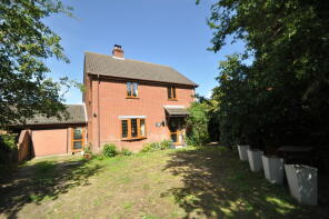 Field House, The Street, Halesworth IP19 0BN