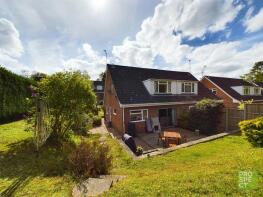 39, Grampian Road, Sandhurst GU47 8NQ