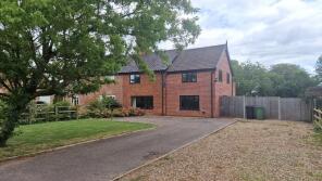 18 Westview, The Street, Harleston IP20 0DF