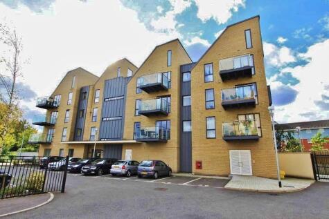 Rowlock House, Trout Road, West Drayton, UB7