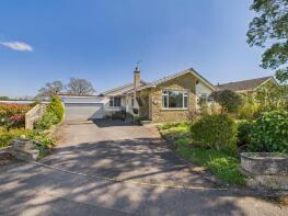 4, Moors Close, Chippenham SN15 5PP