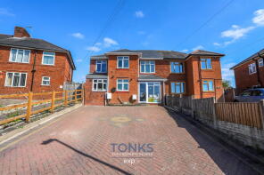 62, Wassell Road, Halesowen B63 4JX