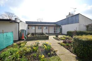 Amloch, Pillmoss Lane, Whitley, Warrington WA4 4DW