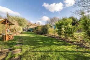 4, West View, Lees Court Road, Faversham ME13 0LZ