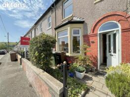 35, Cenydd Terrace, Caerphilly CF83 4HL