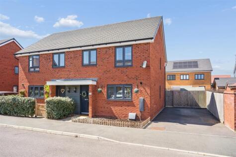 Woodman Way, Wootton, Bedford