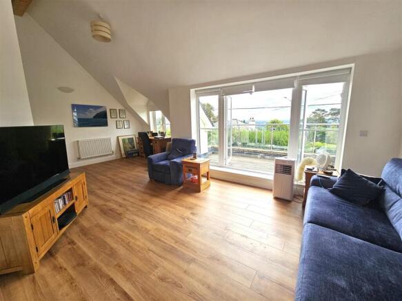 Living Room.jpg