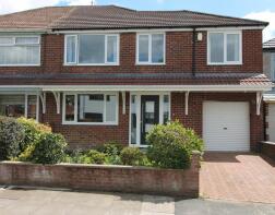 26, Brookside Crescent, Greenmount, Tottington BL8 4BG