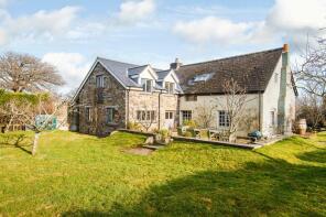 Cefn Farmhouse, Llwyn Ffranc Farm To Llanerch Farm, Abergavenny NP7 8EN