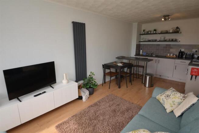 Lounge/Diner/Kitchen