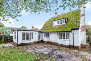 Saxonbury, Rye Harbour Road, Rye TN31 7TQ
