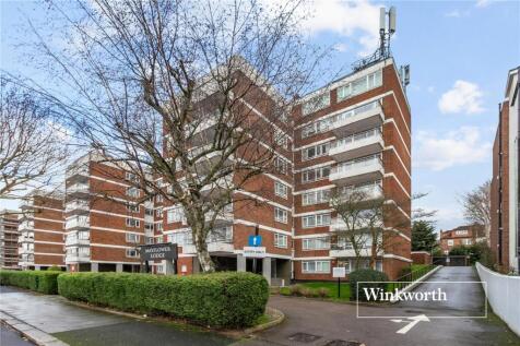 Regents Park Road, Finchley, London, N3
