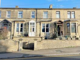 15, Carr Lane, Shipley BD18 2ND