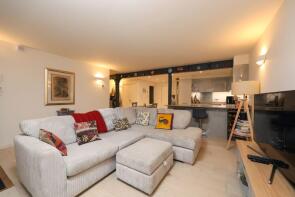 Flat 5, 1 Bookbinder House, Kingsdown Parade, Cotham, Bristol BS6 5UD