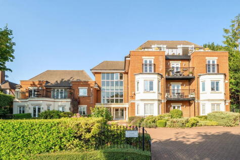 Heath End Court, Hive Road, Bushey Heath, WD23